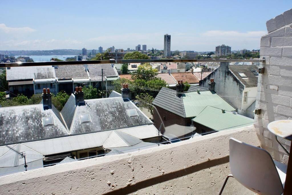 1 Bedroom In Paddington With Beautiful View Apartment Sydney